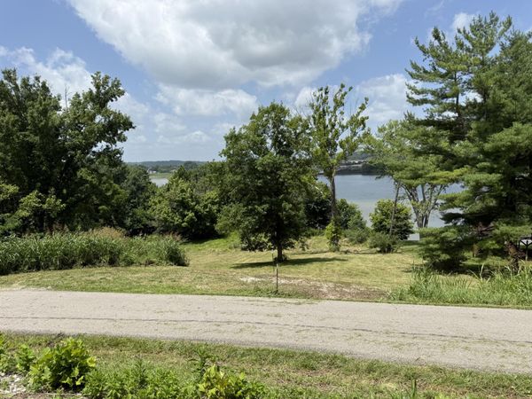 9264 Lower River Road, Burlington, KY 41005