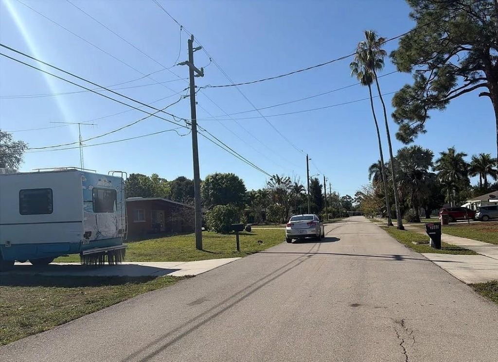 3657 Kelly Street , Fort Myers, FL 33901 Photo