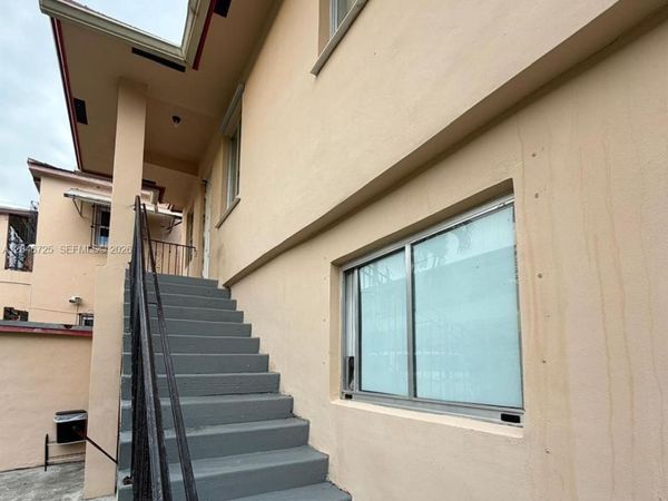 1036 NW 3rd St , Unit 2, Miami, FL 33128