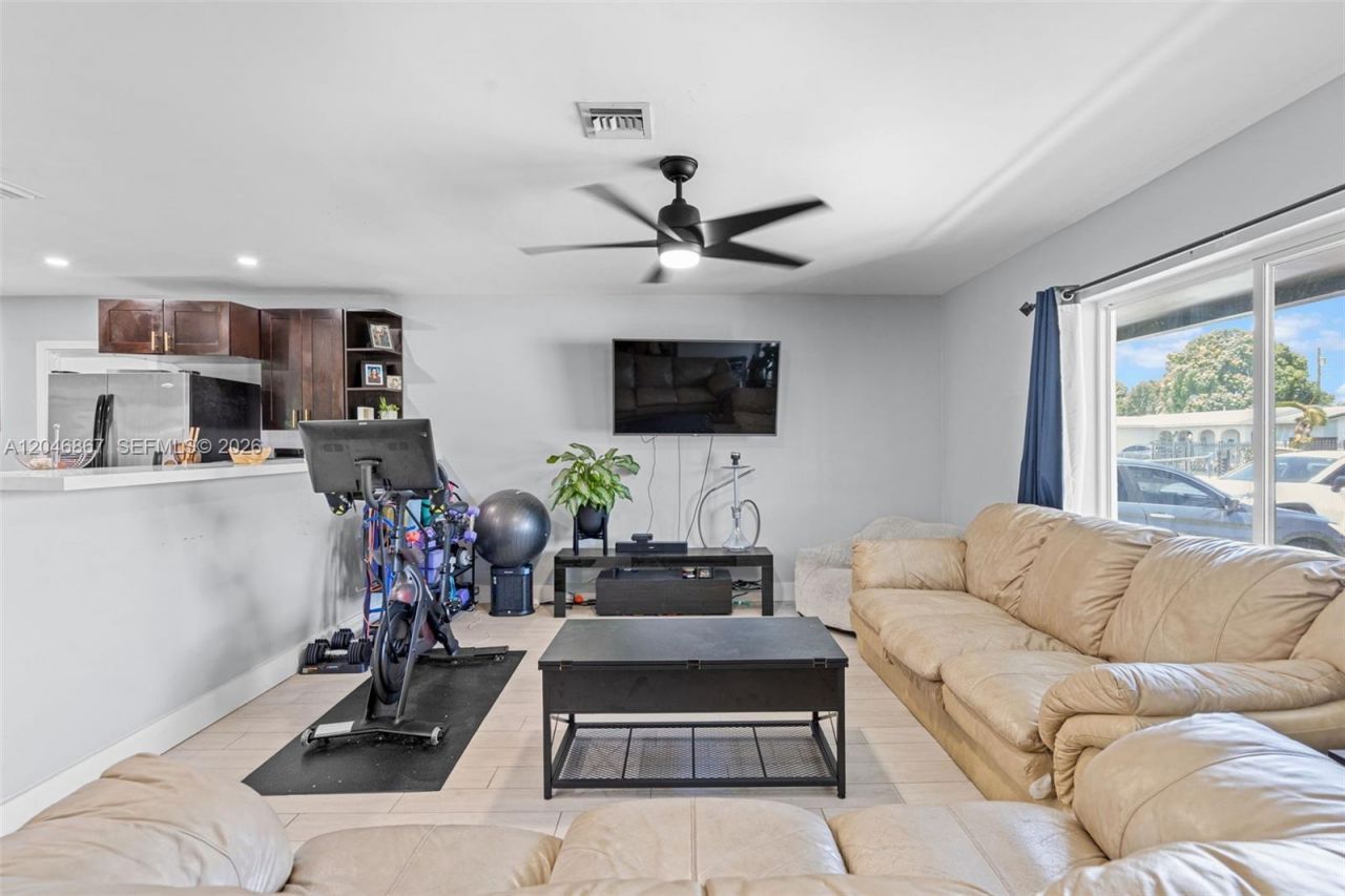 16700 SW 102nd Pl, Miami, FL 33157 Photo