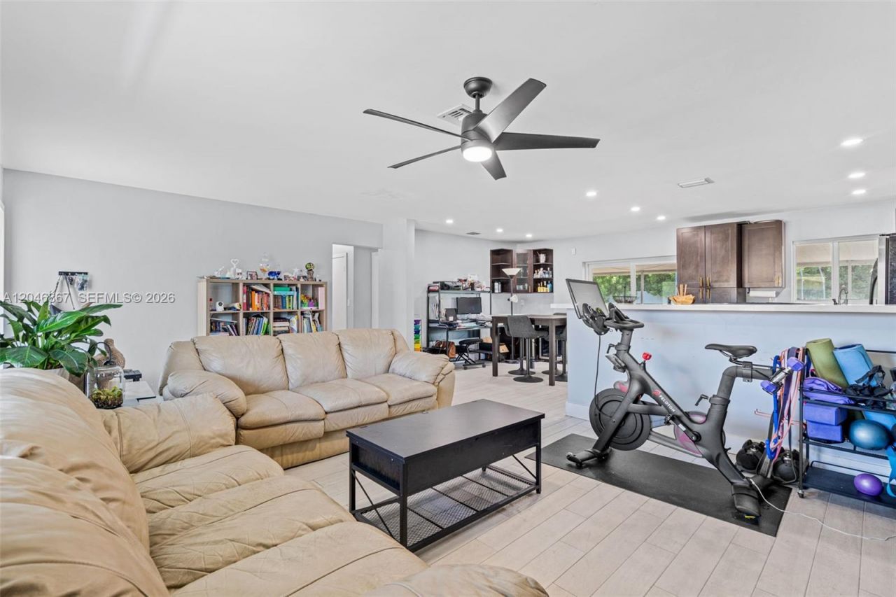16700 SW 102nd Pl, Miami, FL 33157 Photo