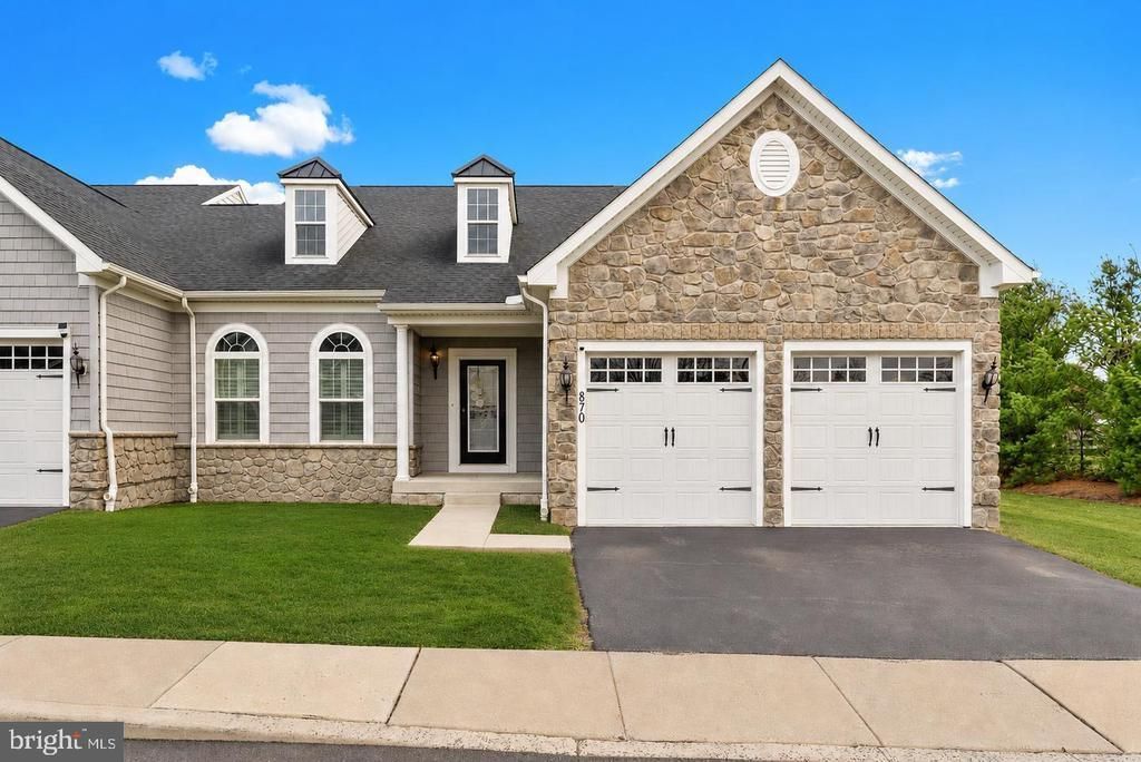 870 REYNARDS RUN , BLUE BELL, PA 19422