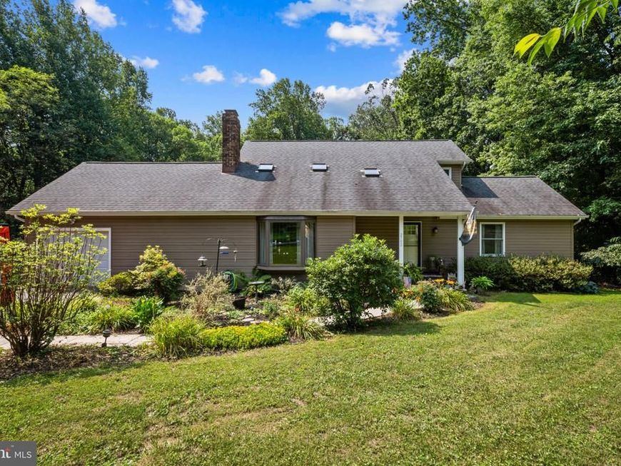 2702 Bird View Road, Westminster, MD 21157 Main Photo