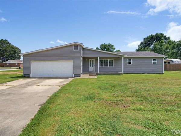 206 County Road 560 , Poplar Bluff, MO 63901