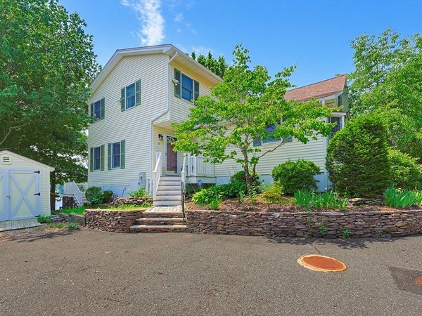 82 Ridge Road, Foxboro, MA 02035