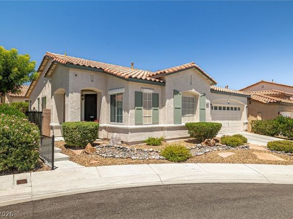 9332 Longhorn Falls Court, Las Vegas, NV 89149
