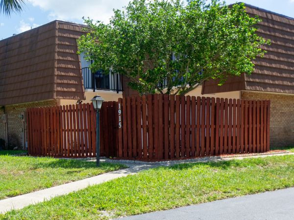 1915 Patty Circle NE, Palm Bay, FL 32905