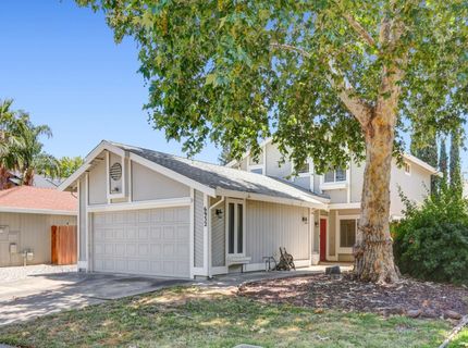 6932 Springmont Dr, Elk Grove, CA 95758 Photo