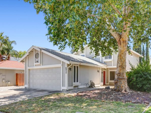 6932 Springmont Dr, Elk Grove, CA 95758