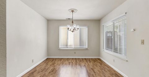 6932 Springmont Dr, Elk Grove, CA 95758 Photo