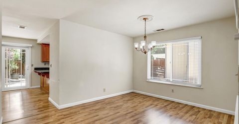 6932 Springmont Dr, Elk Grove, CA 95758 Photo