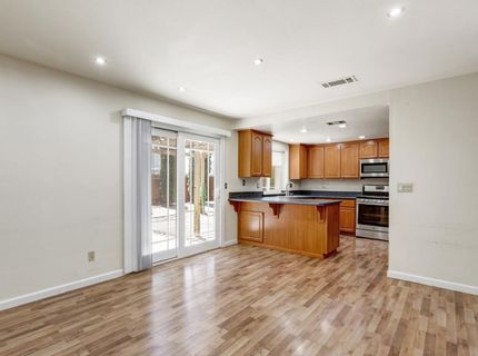 6932 Springmont Dr, Elk Grove, CA 95758 Photo