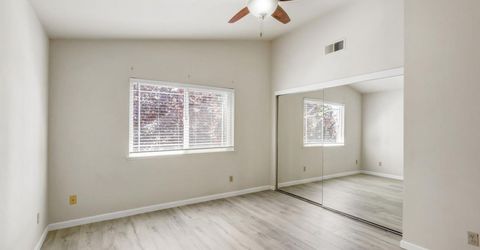 6932 Springmont Dr, Elk Grove, CA 95758 Photo