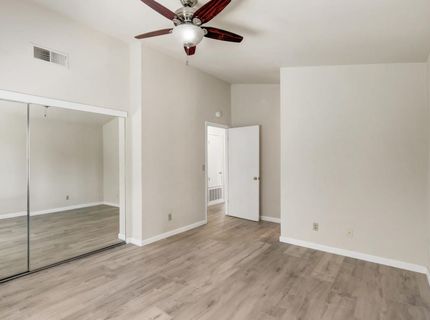 6932 Springmont Dr, Elk Grove, CA 95758 Photo
