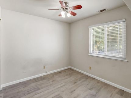6932 Springmont Dr, Elk Grove, CA 95758 Photo