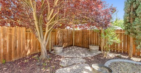 6932 Springmont Dr, Elk Grove, CA 95758 Photo