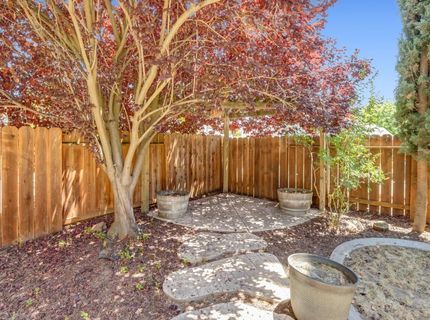 6932 Springmont Dr, Elk Grove, CA 95758 Photo