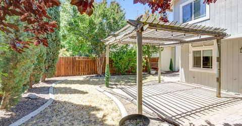 6932 Springmont Dr, Elk Grove, CA 95758 Photo