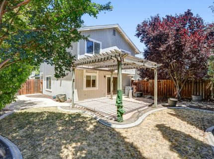 6932 Springmont Dr, Elk Grove, CA 95758 Photo