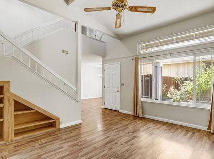6932 Springmont Dr, Elk Grove, CA 95758 Photo