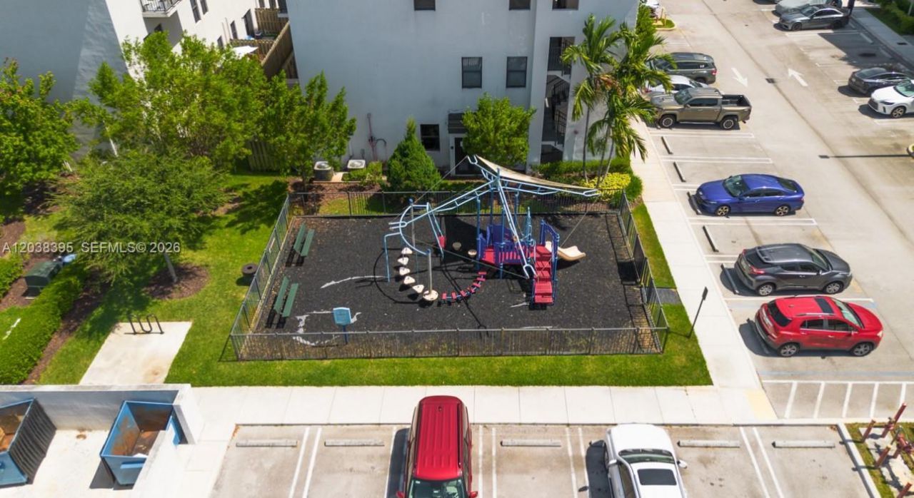 10443 NW 82nd St , Unit 8, Doral, FL 33178 Photo