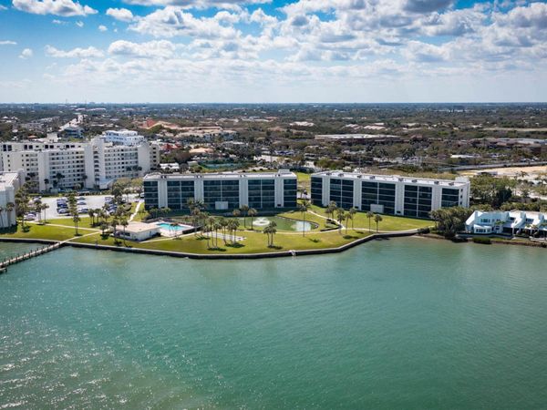 300 Intracoastal Place, Unit 204, Jupiter, FL 33469