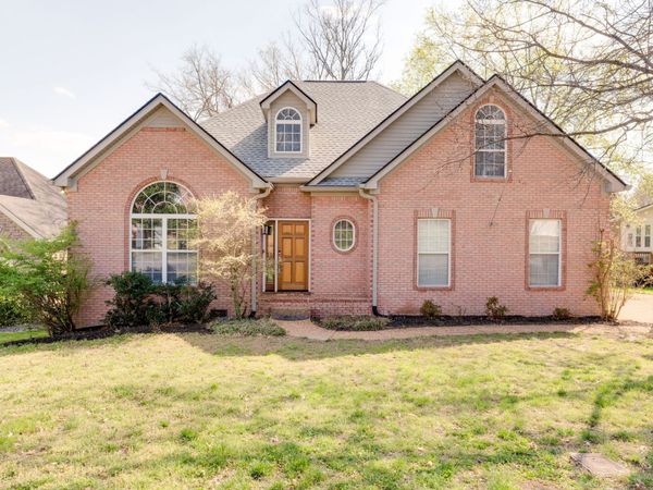 109 Ridgeview Trce , Hendersonville, TN 37075