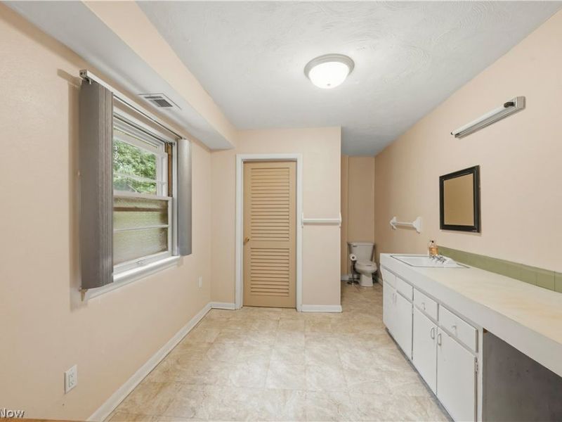 646 Palisades Drive, Akron, OH 44303 Photo 27