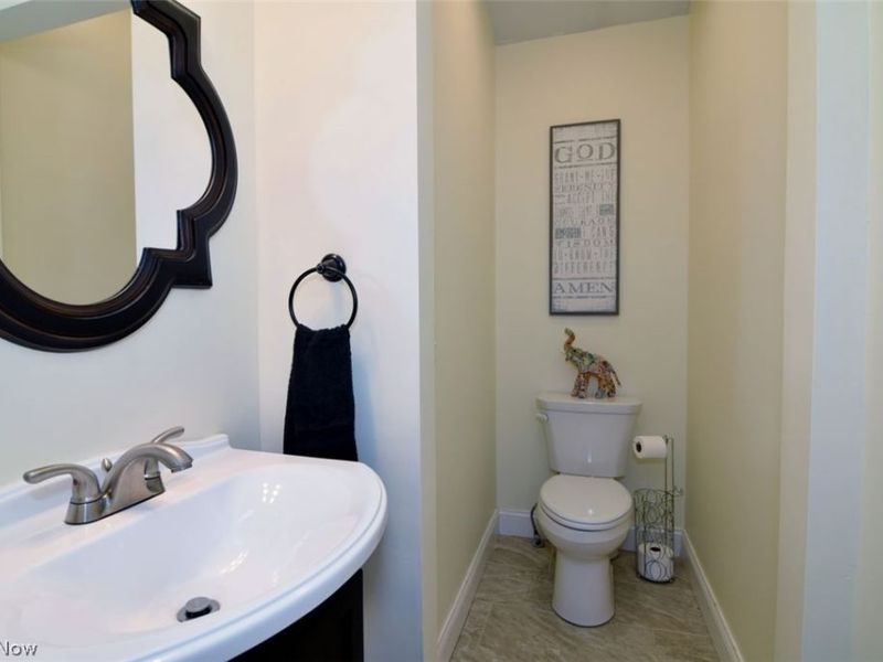 17615 Indian Hills Drive, Chagrin Falls, OH 44023 Photo 13