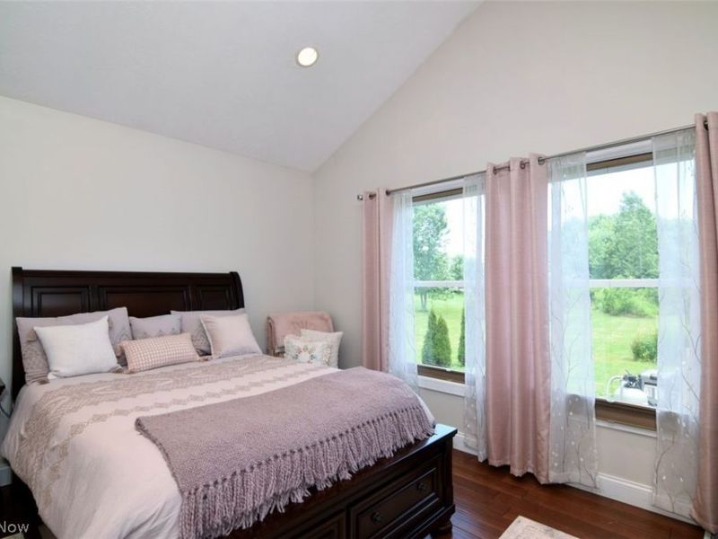 17615 Indian Hills Drive, Chagrin Falls, OH 44023 Photo 16