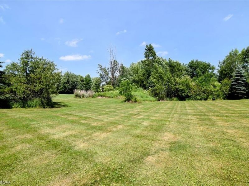 17615 Indian Hills Drive, Chagrin Falls, OH 44023 Photo 32