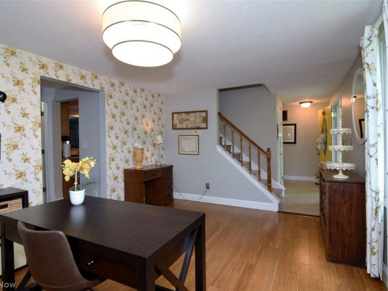 17615 Indian Hills Drive, Chagrin Falls, OH 44023 Photo 5