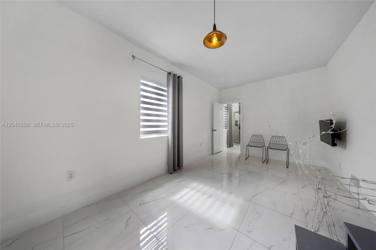 6541 SW 18th St , West Miami, FL 33155 Photo