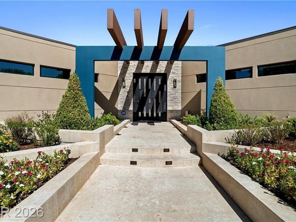 10 Ridge Blossom Road , Las Vegas, NV 89135