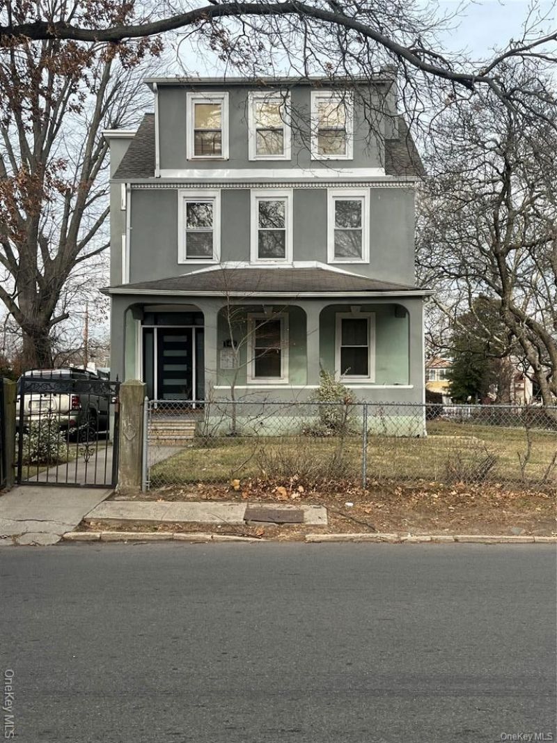 149 W Kingsbridge Road, Unit 1, Mount Vernon, NY 10550 Main Photo