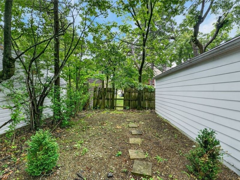 3559 Gridley Road, Shaker Heights, OH 44122 Photo 36