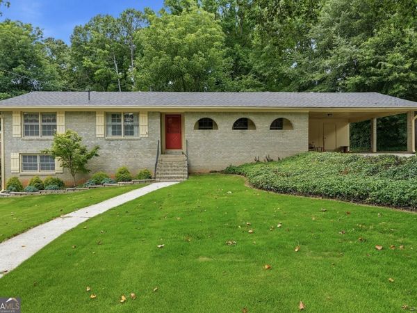 252 Angla Drive SE, Smyrna, GA 30082