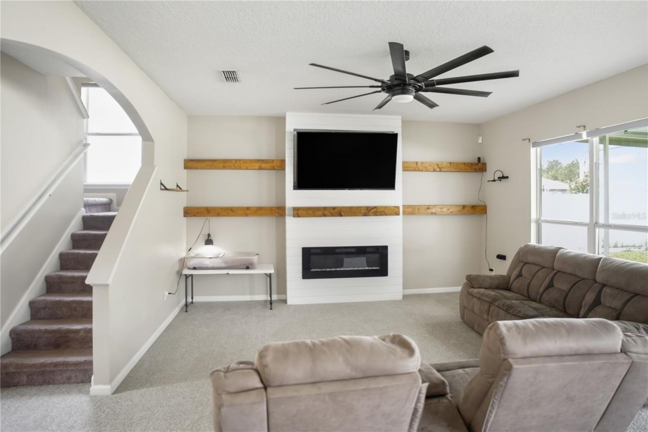 586 Independence Drive , Macclenny, FL 32063 Photo