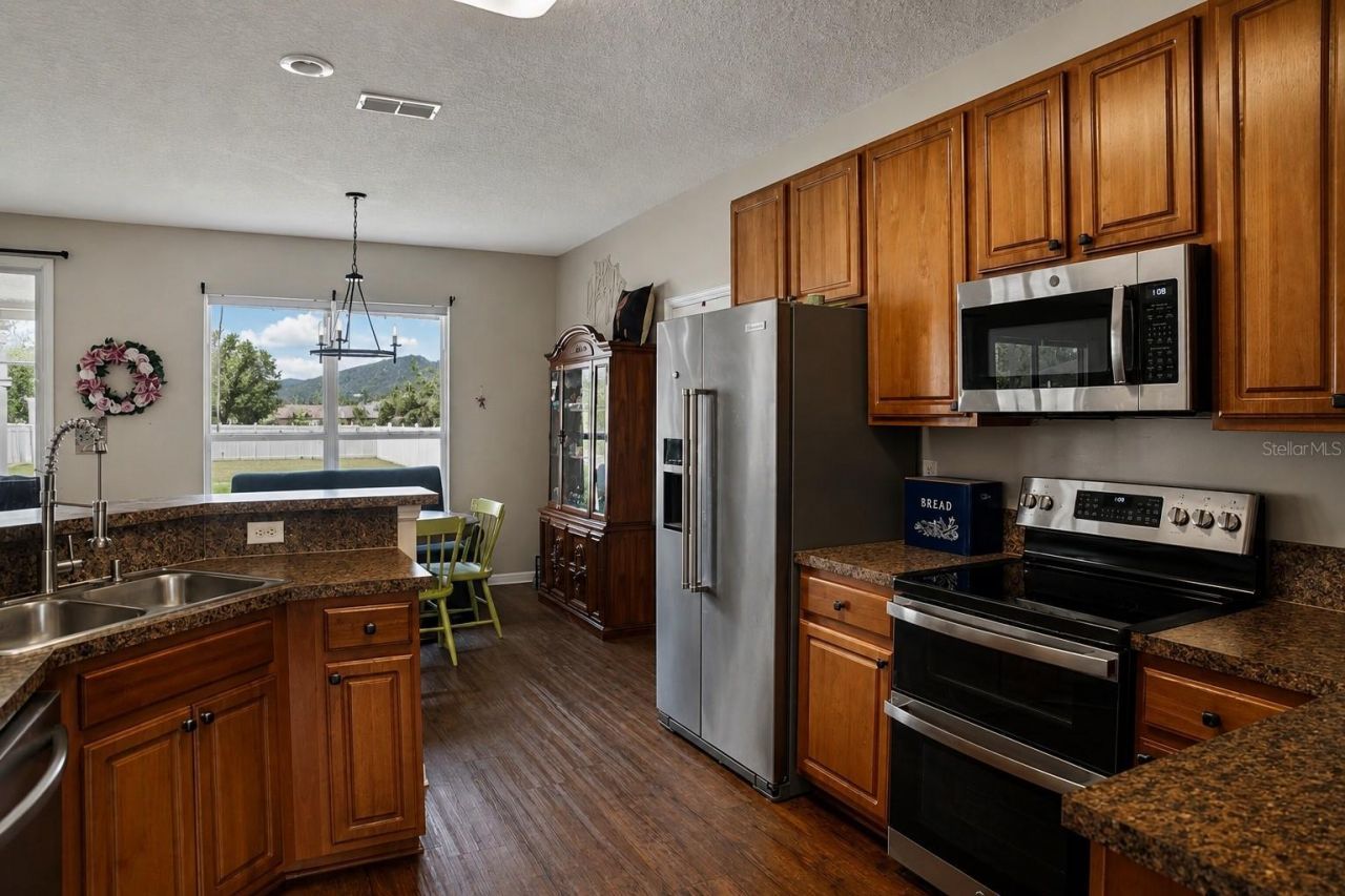 586 Independence Drive , Macclenny, FL 32063 Photo