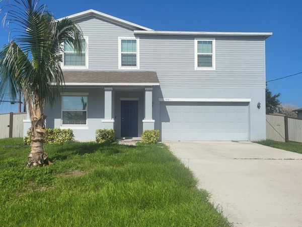 3801 SW Hablow Street, Port St. Lucie, FL 34953