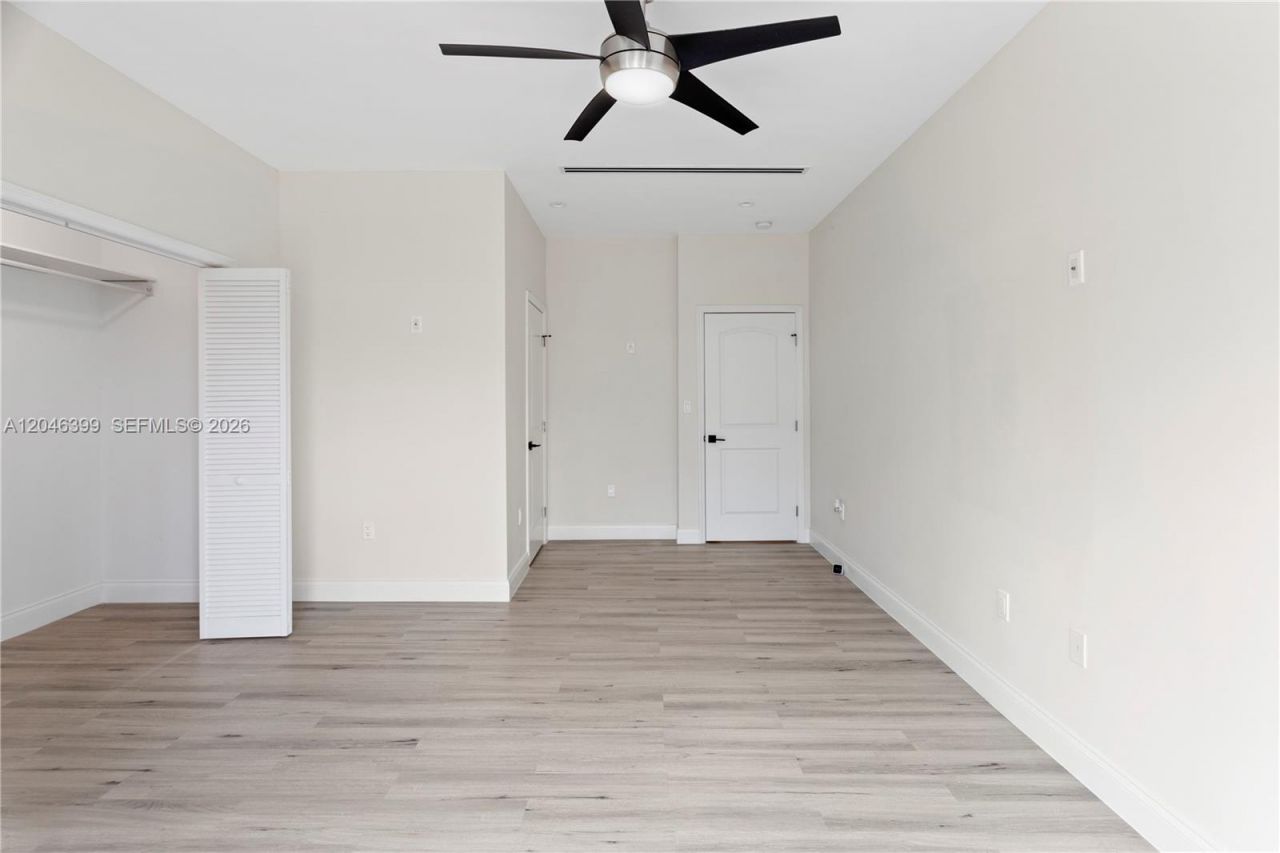 1252 NW 39th St , Unit 1252, Miami, FL 33142 Photo