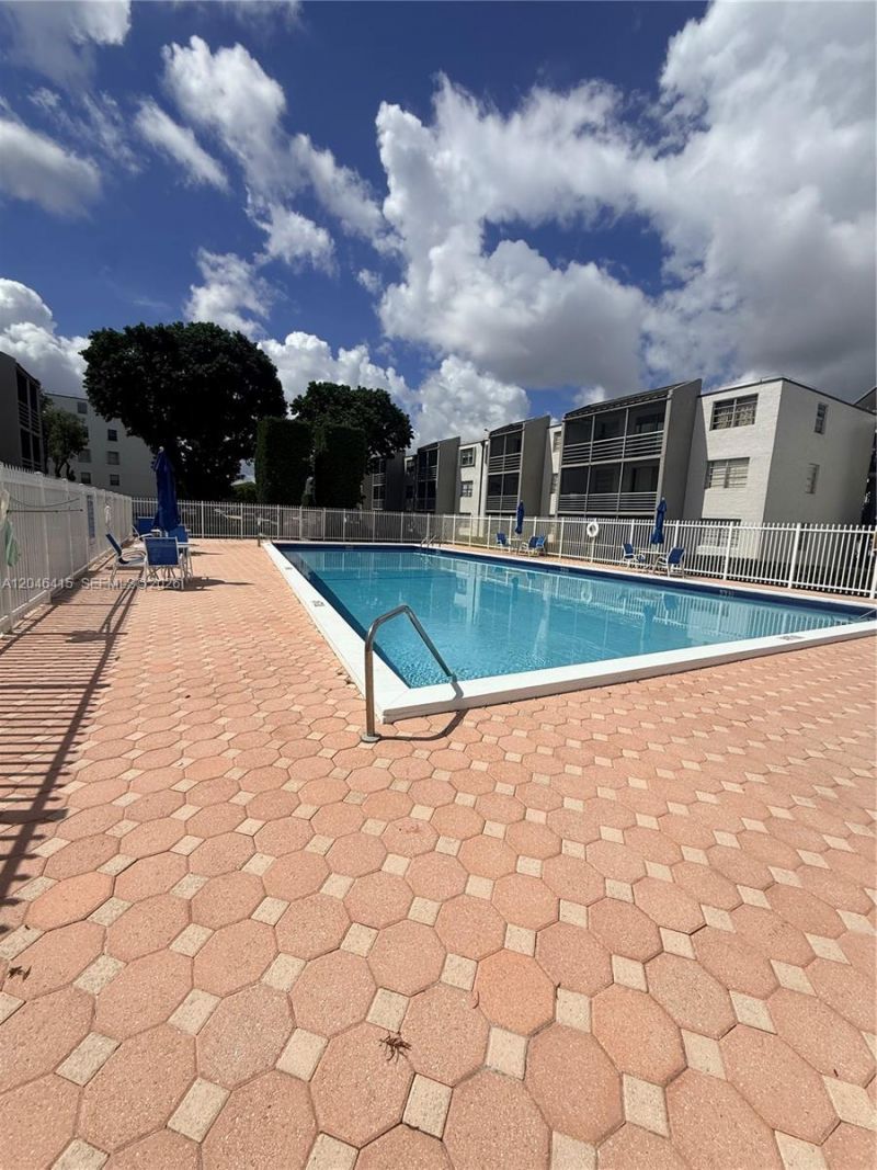 14155 SW 87th St, Unit 404-E, Miami, FL 33183 Photo