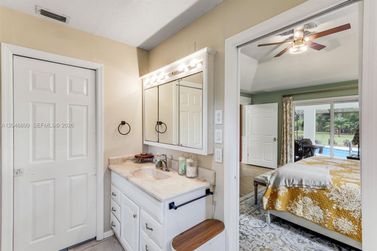 17845 Chesterfield Road, North Fort Myers, FL 33917 Photo