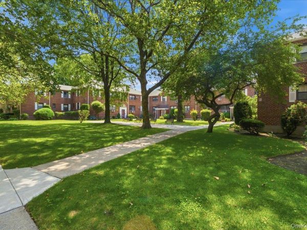86-22 155th, Unit 3L, Howard Beach, NY 11414