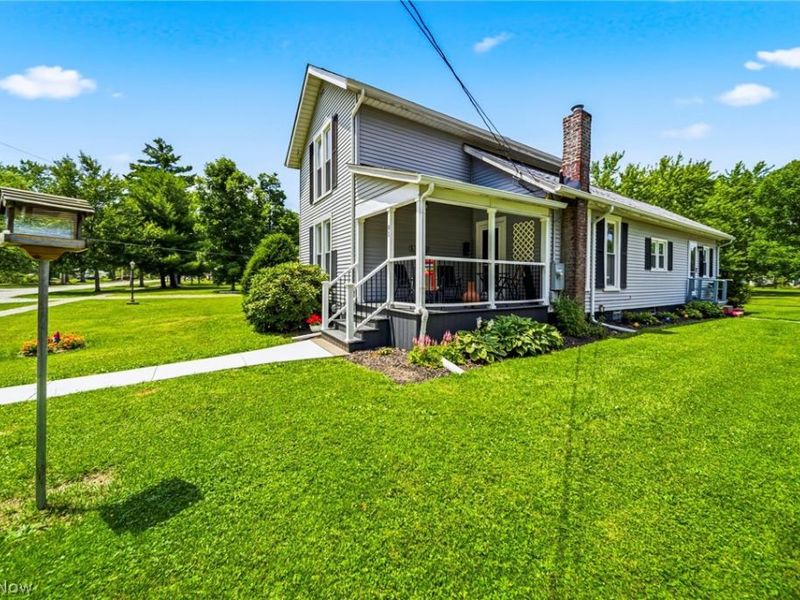 61 Erie Street E, Jefferson, OH 44047 Photo 5
