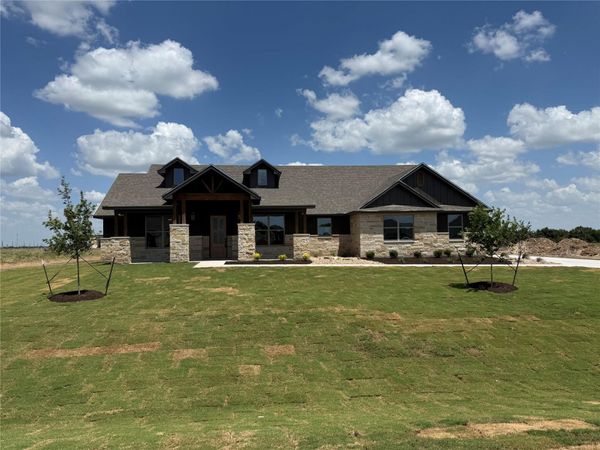 11109 Golden Eagle Ave, Salado, TX 76571