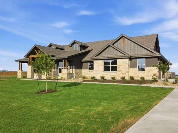 11109 Golden Eagle Ave, Salado, TX 76571