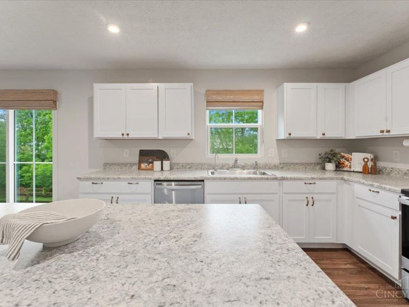 5678 Julia Kate Drive, Morrow, OH 45152 Photo 11
