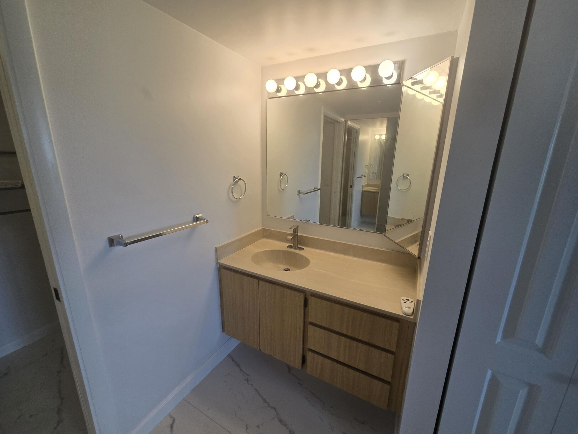 901 Seafarer Circle, Unit 104, Jupiter, FL 33477 Photo