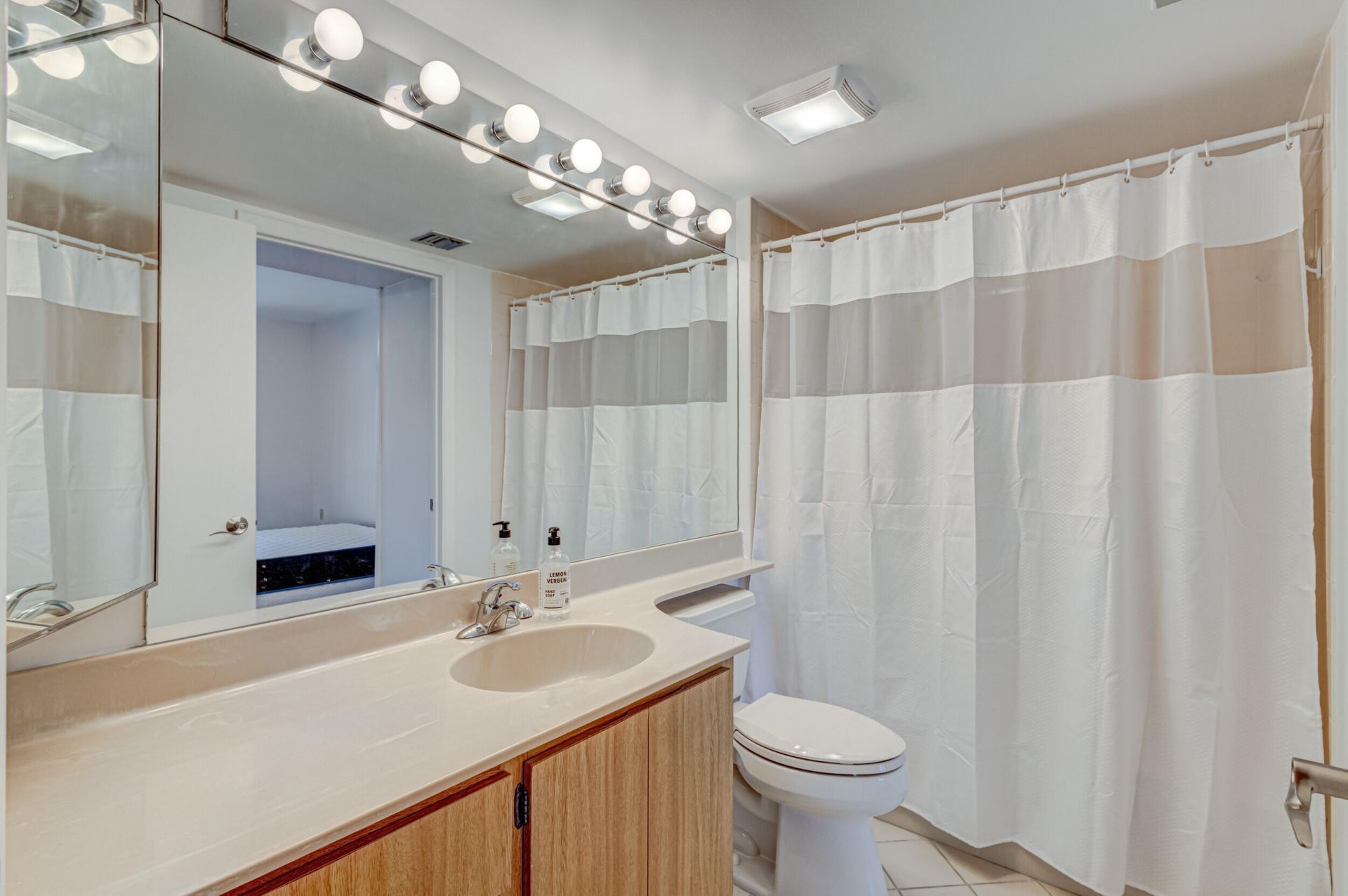 901 Seafarer Circle, Unit 104, Jupiter, FL 33477 Photo